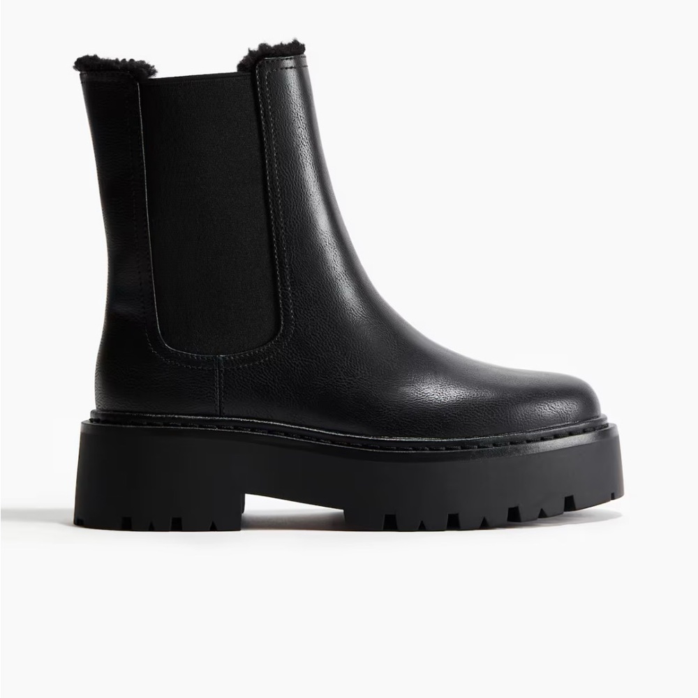 H&M Warm-Lined Black Chelsea Boots